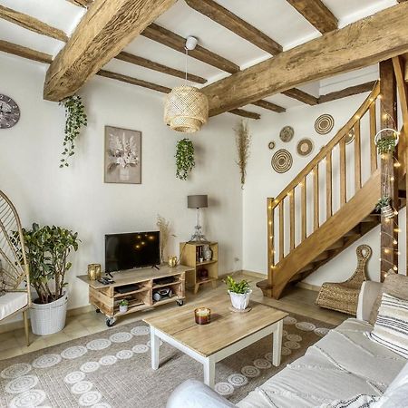 Gite L'Escale - Maison De Charme Chambellay Eksteriør billede
