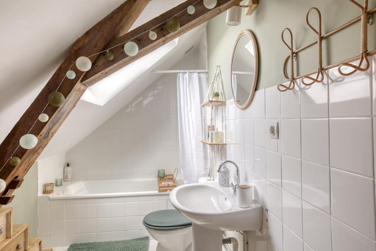 Gite L'Escale - Maison De Charme Chambellay Eksteriør billede